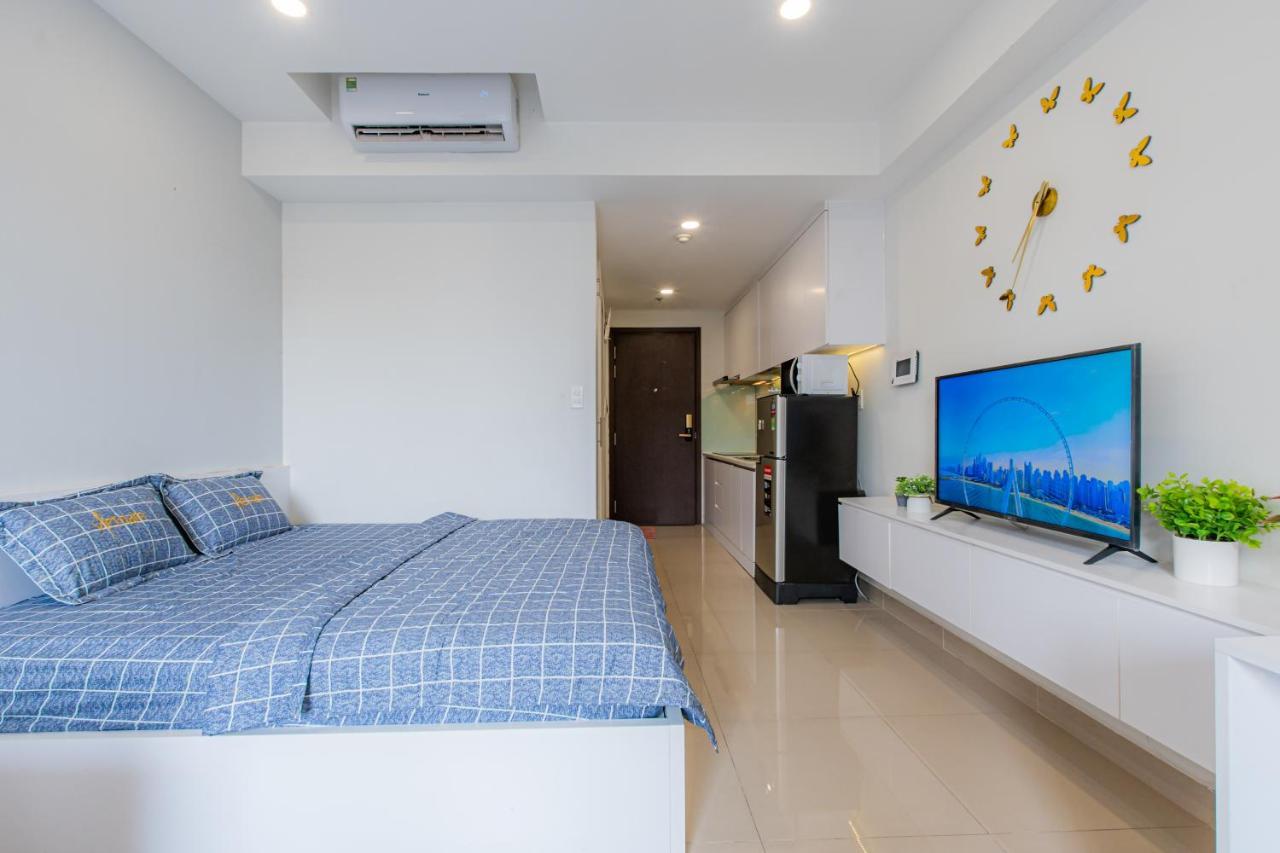 Orchard Park View Apartment-5 Minutes From Airport Appartement *