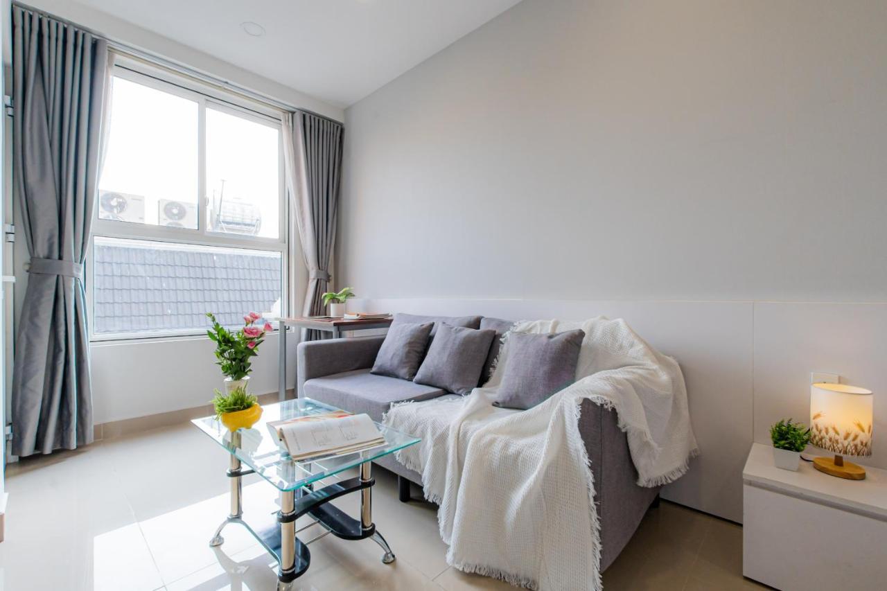 Orchard Park View Apartment-5 Minutes From Airport *