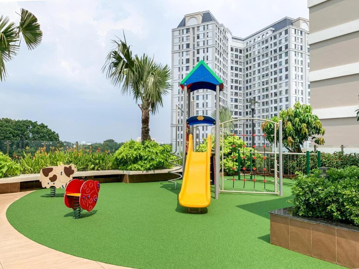 Orchard Park View Apartment-5 Minutes From Airport Hô Chi Minh-Ville